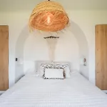 New Family Chic Design, Comfort & Outdoor Living - Free Parking Wifi Villa *