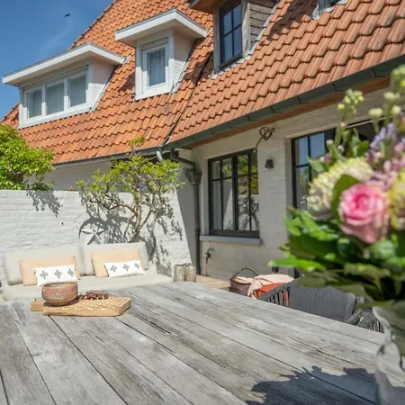 New Family Chic Design, Comfort & Outdoor Living - Free Parking Wifi *