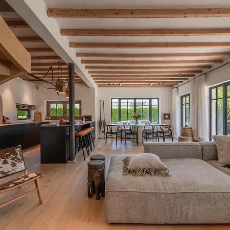 New Family Chic Design, Comfort & Outdoor Living - Free Parking Wifi Vila