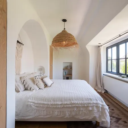 New Family Chic Design, Comfort & Outdoor Living - Free Parking Wifi *