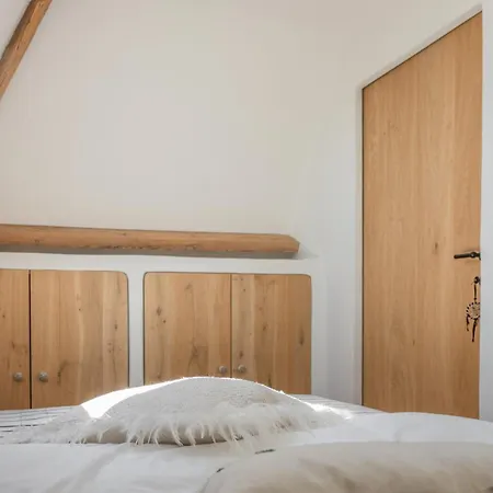 New Family Chic Design, Comfort & Outdoor Living - Free Parking Wifi Vila *