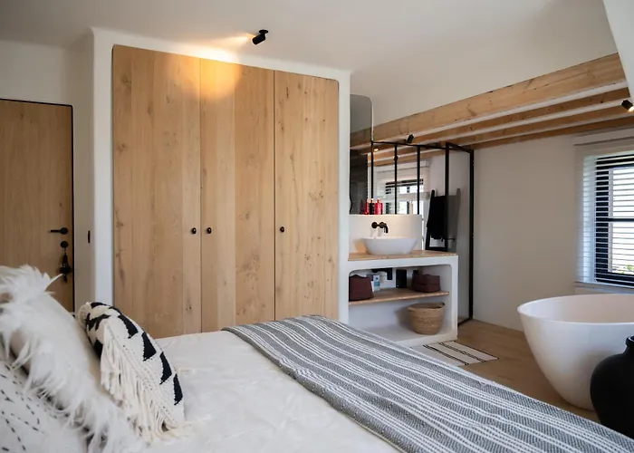 New Family Chic Design, Comfort & Outdoor Living - Free Parking Wifi Villa