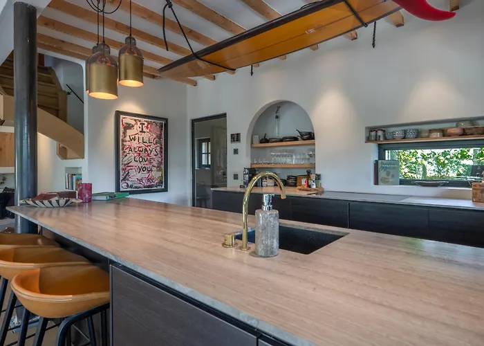 Villa New Family Chic Design, Comfort & Outdoor Living - Free Parking Wifi *