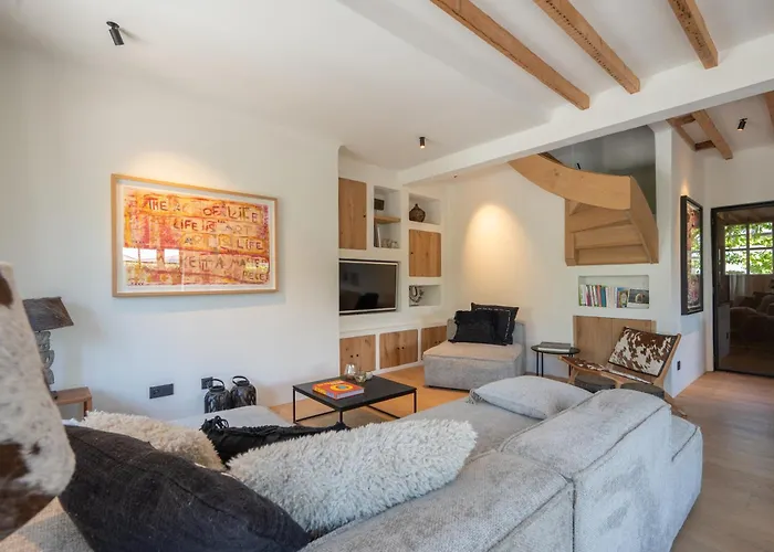 Villa New Family Chic Design, Comfort & Outdoor Living - Free Parking Wifi *