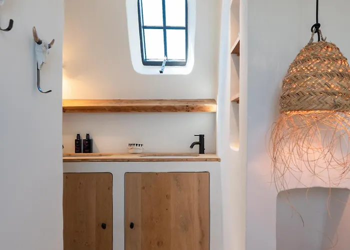 New Family Chic Design, Comfort & Outdoor Living - Free Parking Wifi Villa *